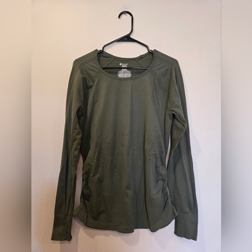GAIAM Women's Olive Long-Sleeve Performance Top